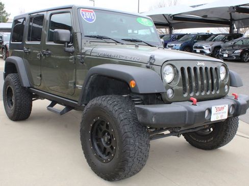 Used 2015 Jeep Wrangler Unlimited Rubicon w/ Connectivity Group image 20