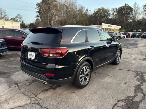 Used 2019 Kia Sorento EX image 7