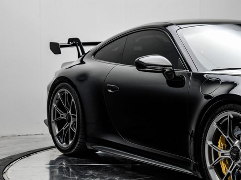 Used 2022 Porsche 911 GT3 image 25