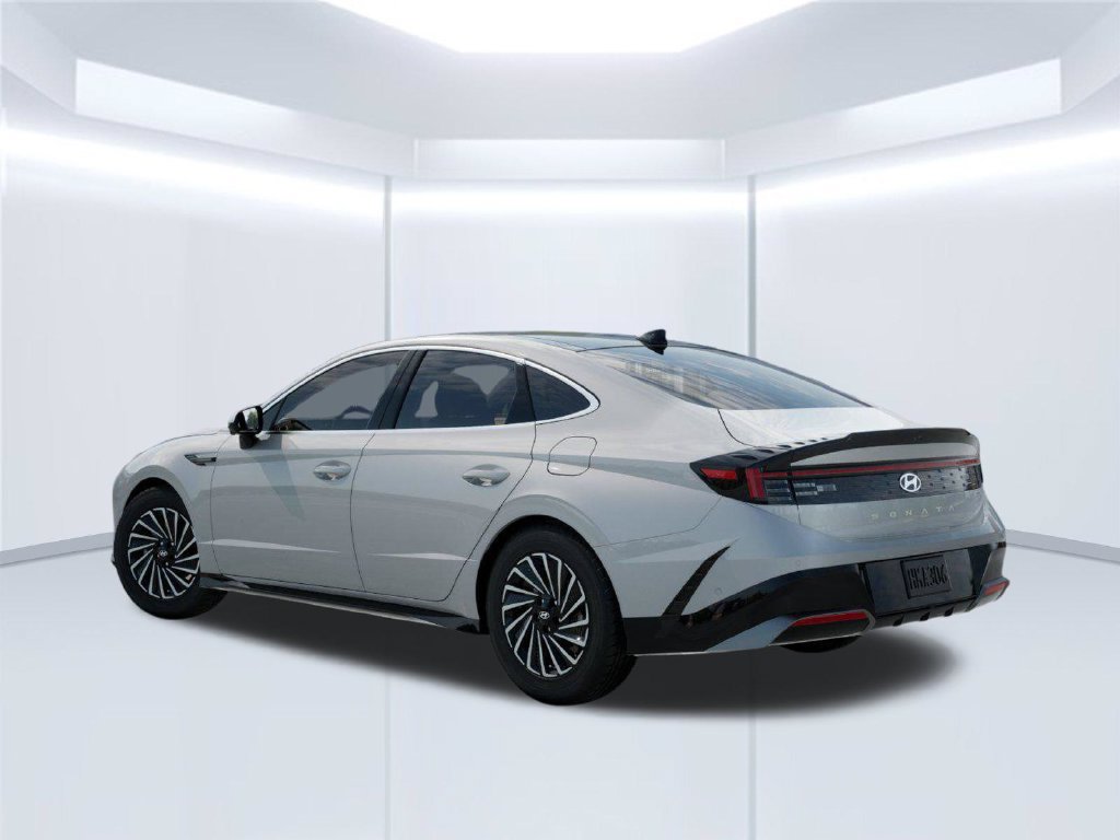 New 2026 Hyundai Sonata Limited FWD image 5