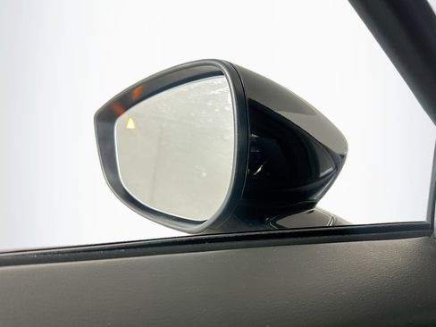 Used 2025 MAZDA CX-50 2.5 Hybrid w/ Premium Plus Pkg image 16