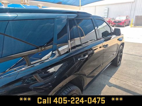 Used 2018 Cadillac Escalade Platinum AWD/4WD image 15
