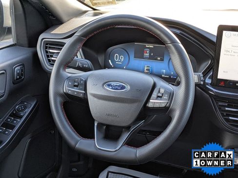 Certified 2023 Ford Escape ST-Line Select w/ Tech Pack #2 image 19