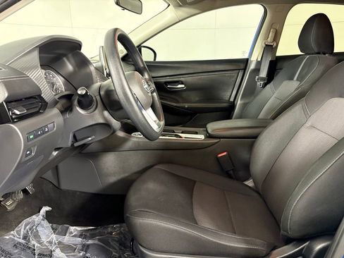 Used 2025 Nissan Sentra SV FWD image 20