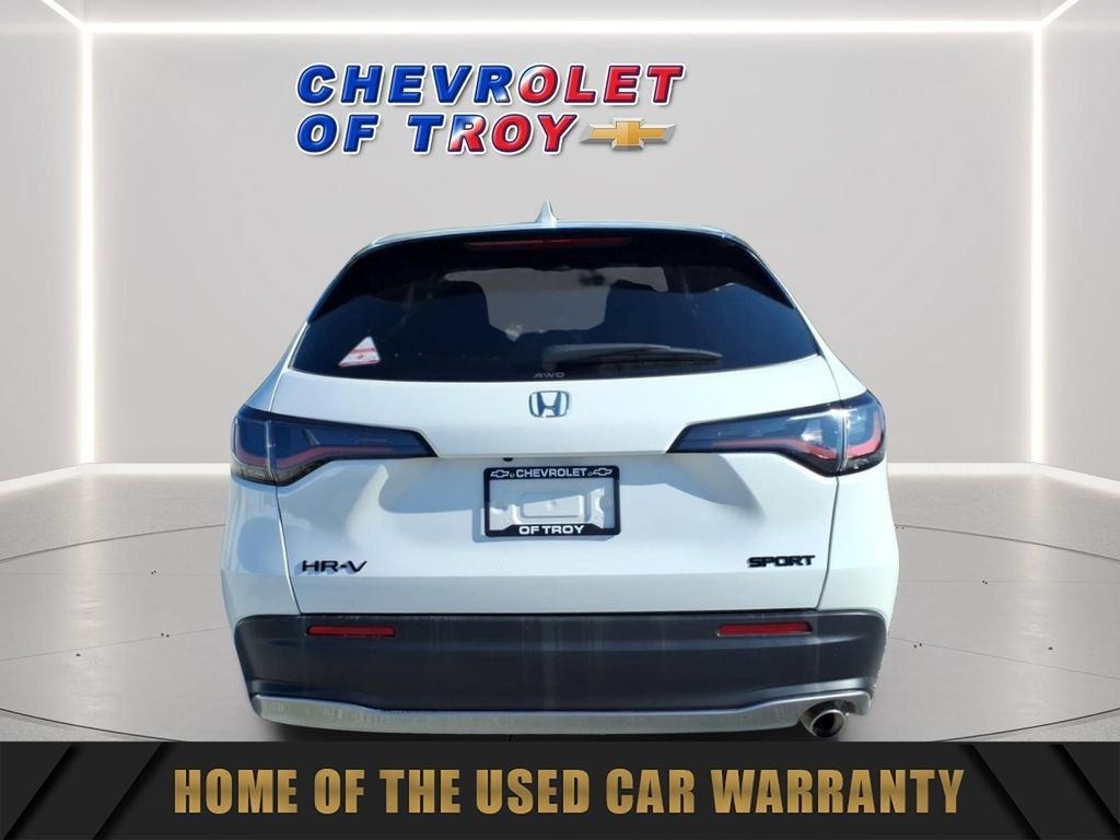 Used 2026 Honda HR-V Sport image 8