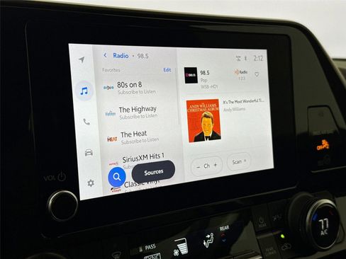 Certified 2023 Toyota Highlander LE image 22