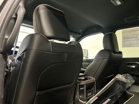 New 2025 RAM 2500 Laramie image 28