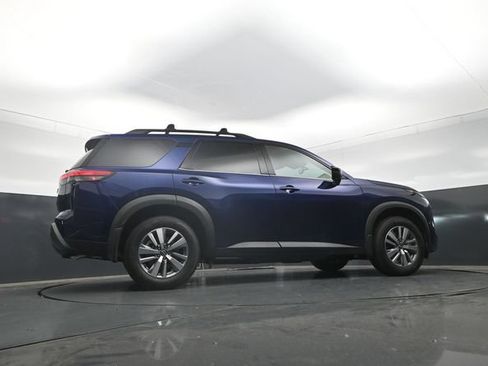 Used 2026 Nissan Pathfinder SL FWD image 29