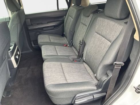 Used 2023 Ford Expedition XLT AWD/4WD image 20
