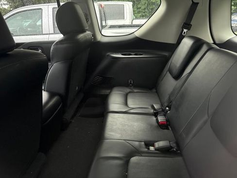 Used 2017 INFINITI QX80 4WD image 4