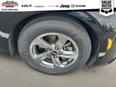 Used 2022 Kia K5 LXS FWD image 5