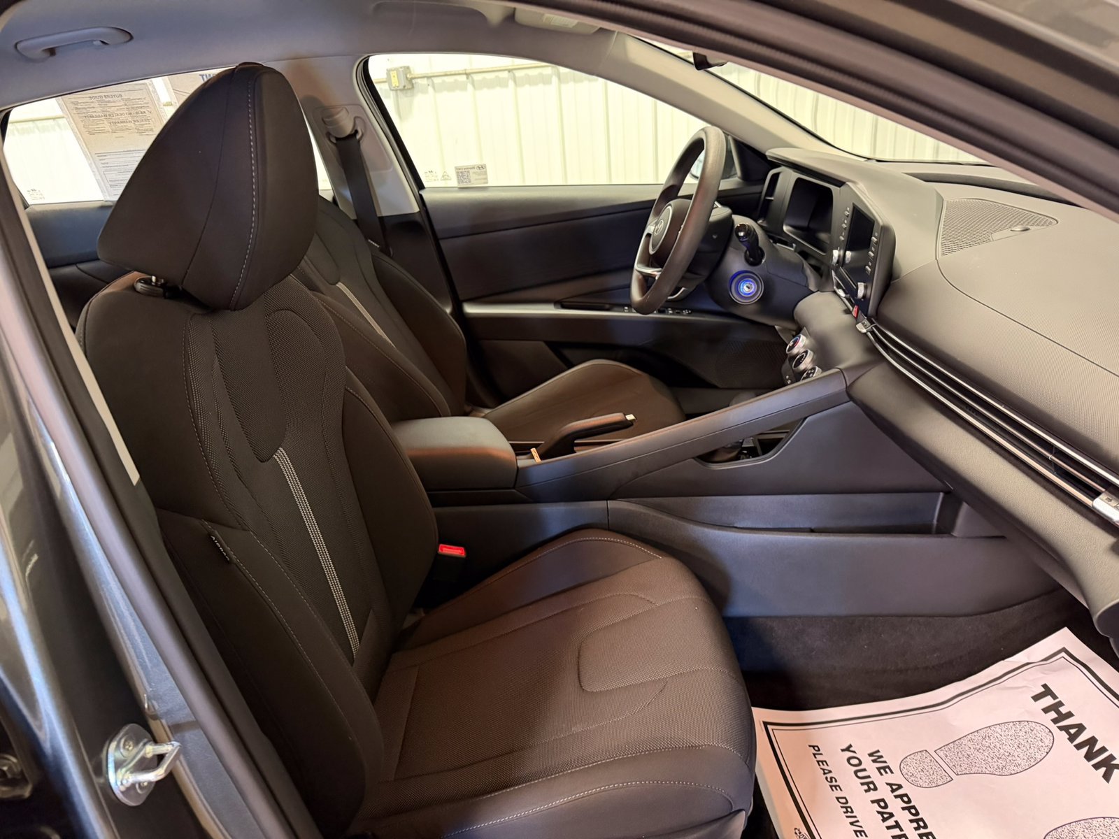 Certified 2024 Hyundai Elantra SE FWD image 35