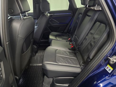 Used 2024 Audi Q3 2.0T Premium Plus image 18