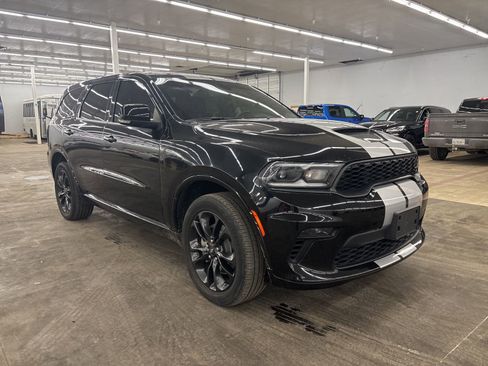 Used 2021 Dodge Durango GT image 2
