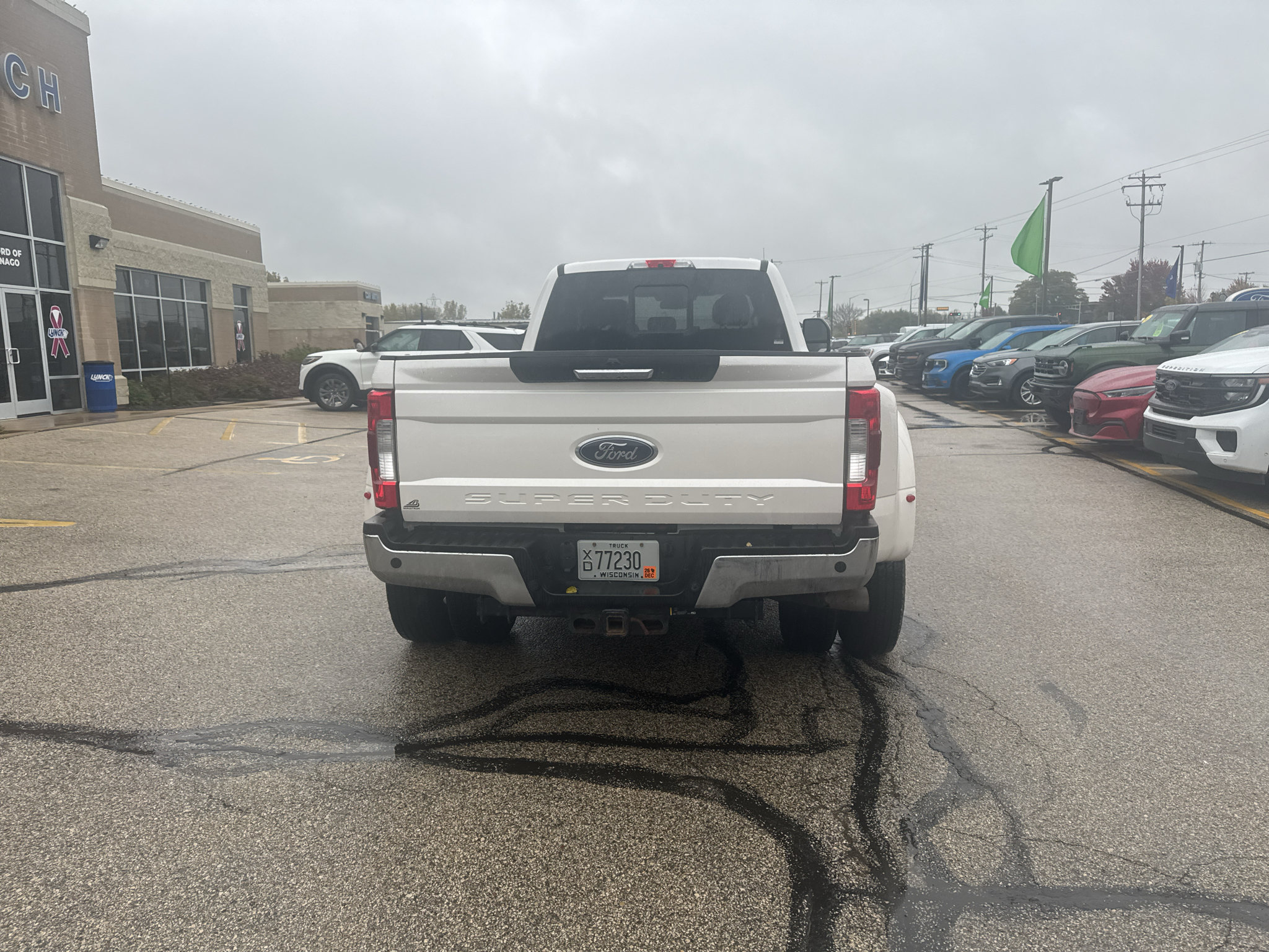 Used 2017 Ford F350 Lariat w/ Tow Technology Bundle AWD/4WD image 7