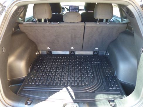 Used 2024 Jeep Compass Sport image 27