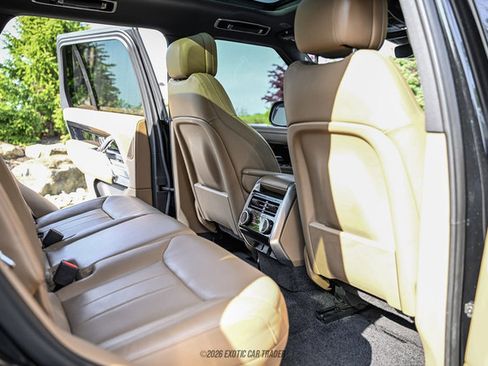 Used 2023 Land Rover Range Rover SE AWD/4WD image 40