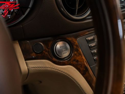 Used 2015 Mercedes-Benz SL 550 image 44