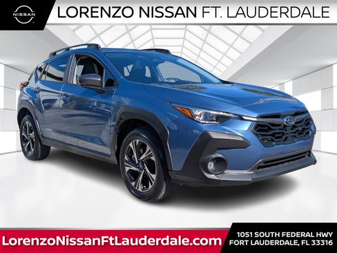 Used 2024 Subaru Crosstrek 2.0i Premium image 1