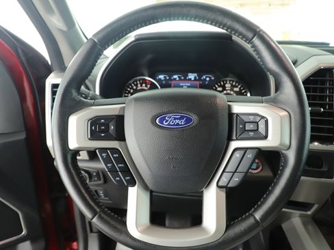 Used 2017 Ford F150 Lariat image 17