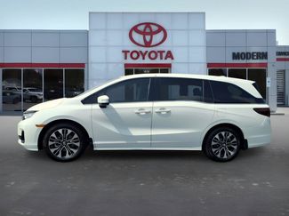 Used 2026 Honda Odyssey Elite video 2