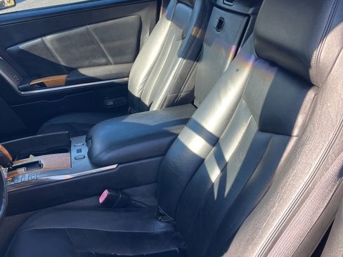 Used 2004 Cadillac XLR image 15