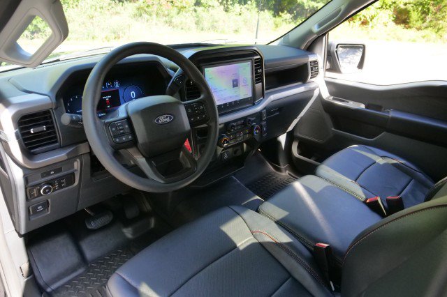 Used 2025 Ford F150 XL w/ Equipment Group 103A High RWD image 20