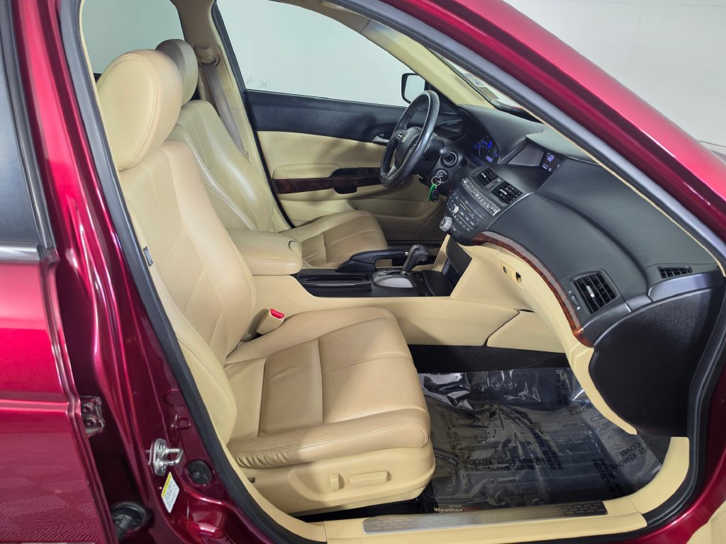 Used 2010 Honda Crosstour EX-L image 11