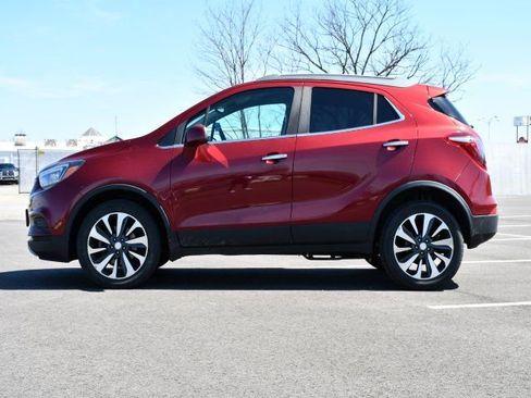 Used 2021 Buick Encore Preferred image 4