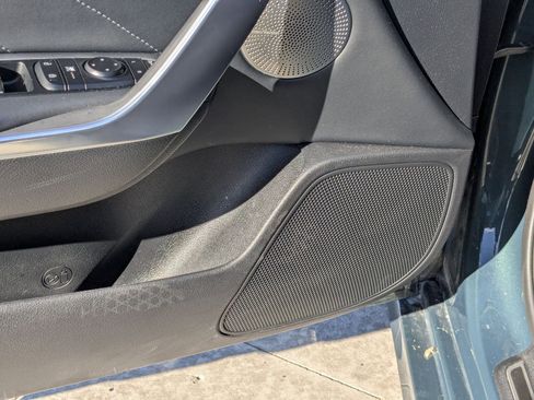 Used 2023 Kia Stinger GT2 image 17