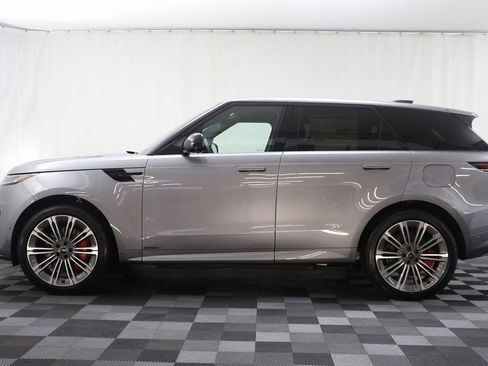 New 2025 Land Rover Range Rover Sport Autobiography image 2