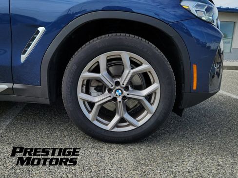 Used 2022 BMW X3 xDrive30i w/ Premium Package AWD/4WD image 9