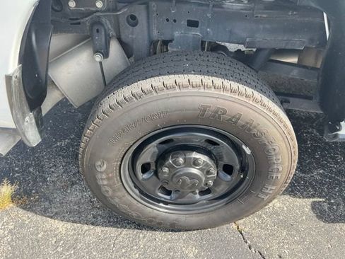 Used 2025 RAM 2500 Tradesman AWD/4WD image 7