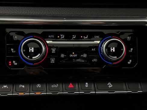 New 2026 GMC Sierra 1500 Denali w/ Denali Reserve Package image 32