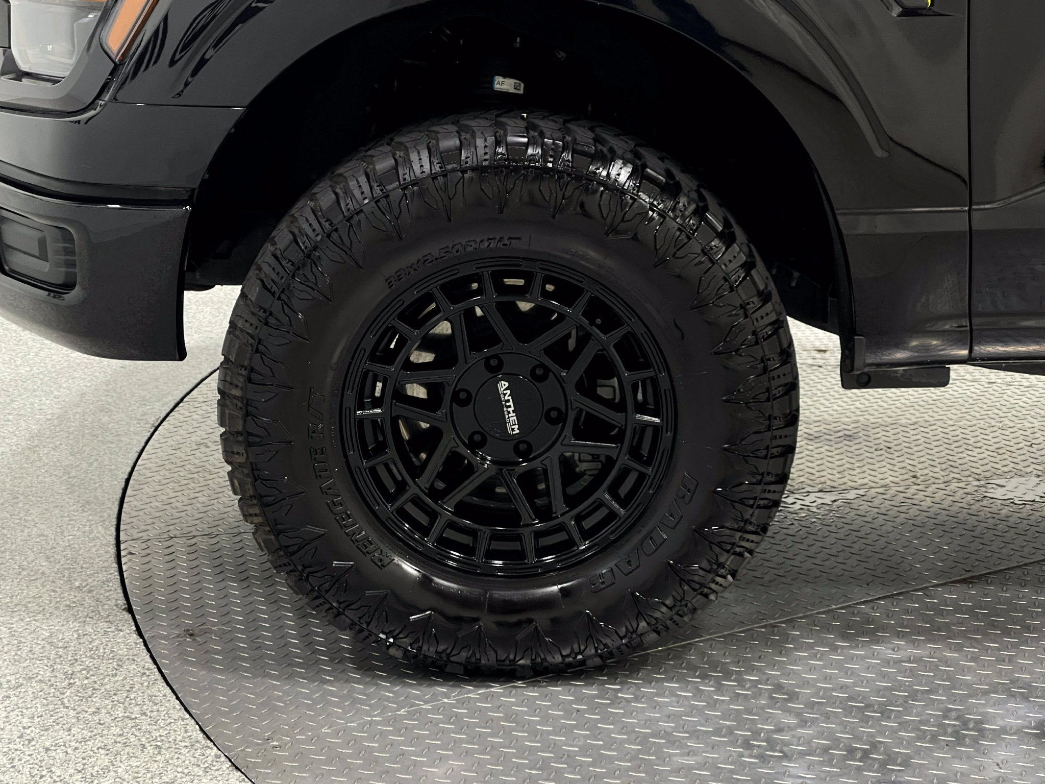 Used 2025 Ford F150 STX RWD image 33