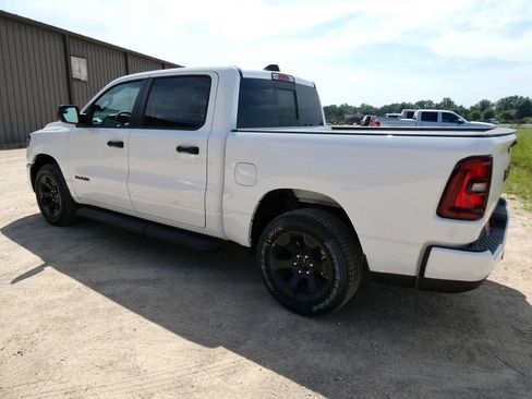New 2026 RAM 1500 Express AWD/4WD image 7