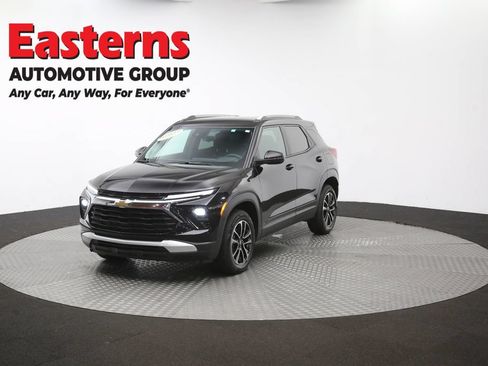 Used 2026 Chevrolet TrailBlazer LT w/ LT Cold Weather Package AWD/4WD image 54