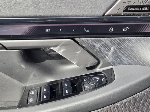 New 2026 BMW 530i xDrive 530i xDrive w/ M Sport Package image 25