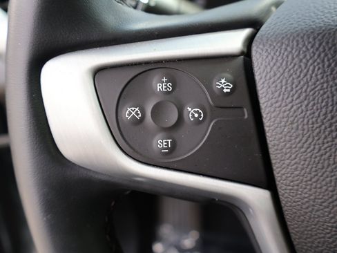 Used 2023 GMC Acadia SLT image 46