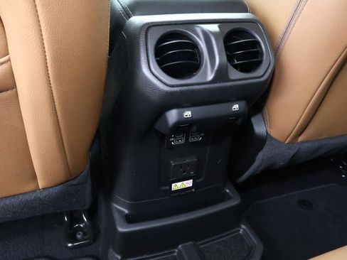 Used 2021 Jeep Wrangler Unlimited Sahara w/ Cold Weather Group image 13