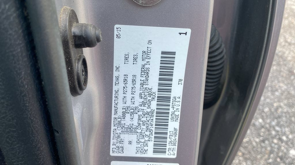 Used 2015 Toyota Tundra SR5 w/ TRD Off Road Package AWD/4WD image 18