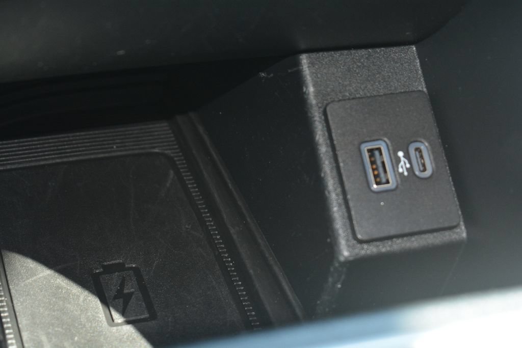 Used 2023 Ford Edge SEL w/ Convenience Package AWD/4WD image 17