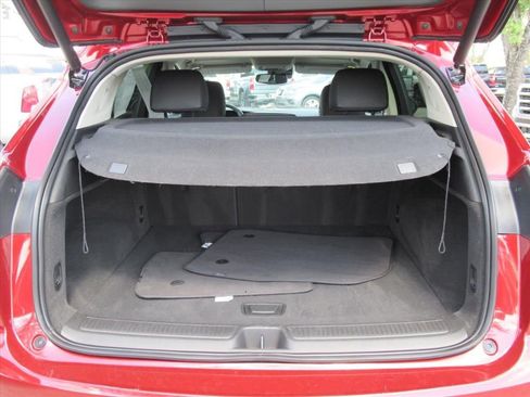 Used 2023 Buick Envision Preferred FWD image 28