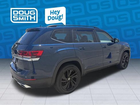 Used 2023 Volkswagen Atlas SE AWD/4WD image 10