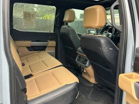 Used 2024 Ford F450 Lariat w/ Chrome Package AWD/4WD image 16