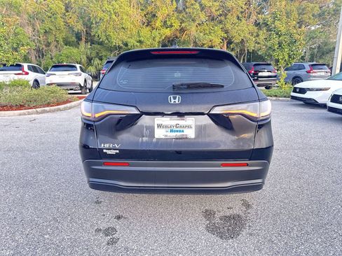 Used 2025 Honda HR-V LX image 5