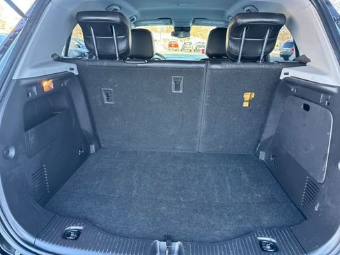 Used 2019 Chevrolet Trax LT w/ LT Convenience Package image 31