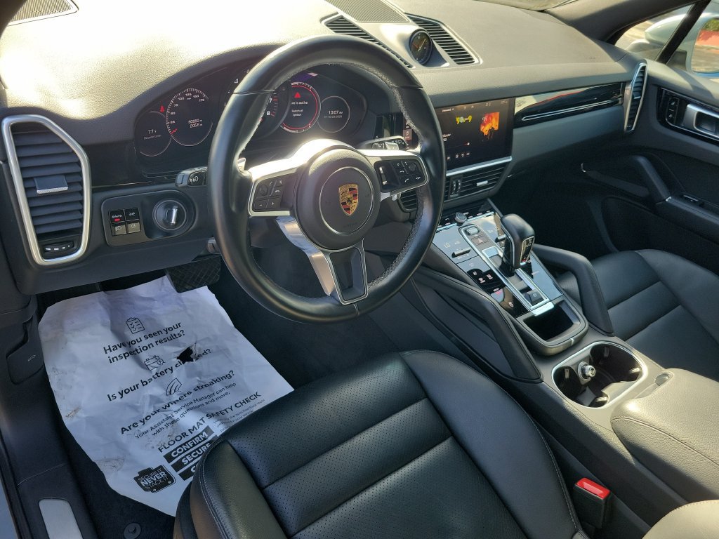 Used 2021 Porsche Cayenne AWD/4WD image 23