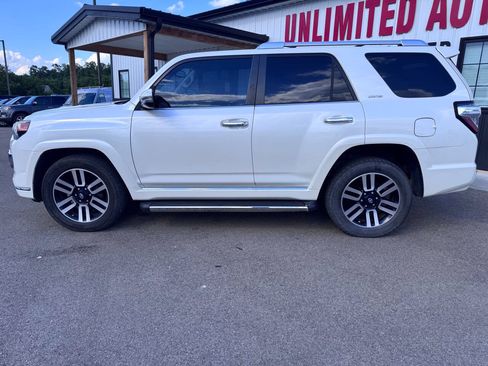 Used 2014 Toyota 4Runner Limited AWD/4WD image 8