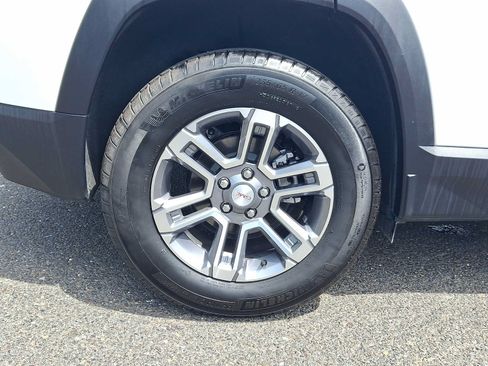 Used 2026 GMC Terrain Elevation w/ Technology Package II AWD/4WD image 8